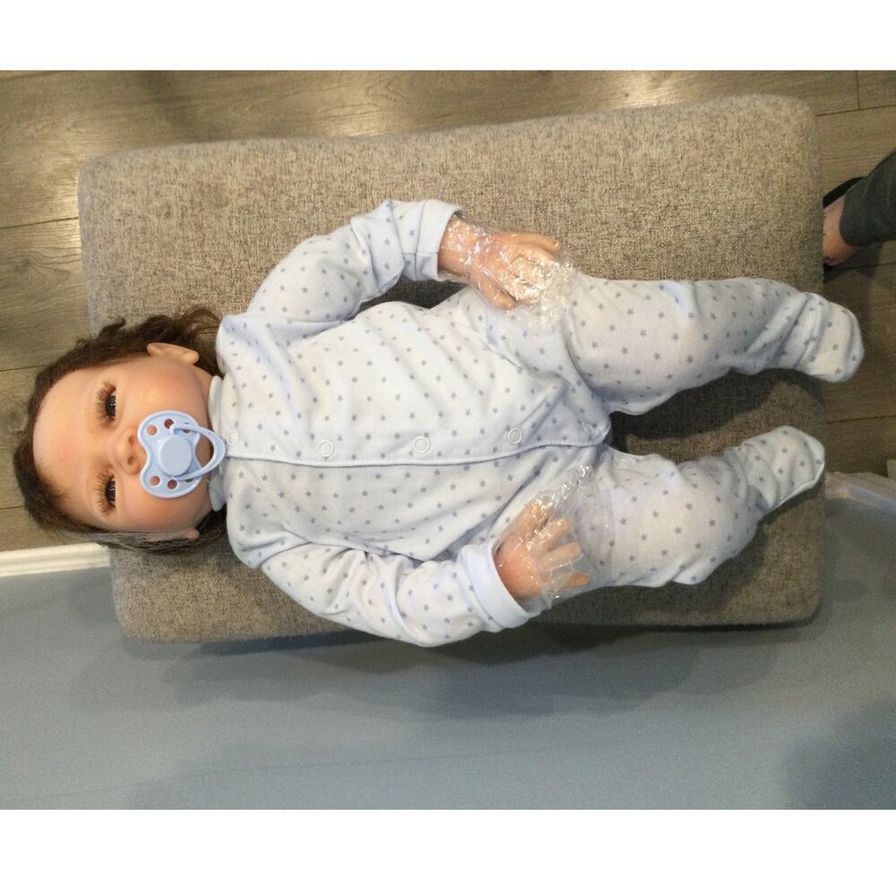 Reborn Baby Doll Classic Design Life Like With‎ Accessories Brunette NEW In Box